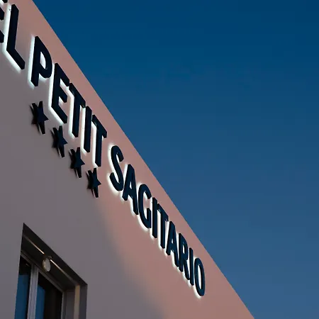 Petit Sagitario Adults Only Son Carrio (Menorca)