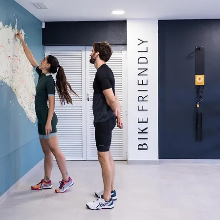 Petit Sagitario Adults Only