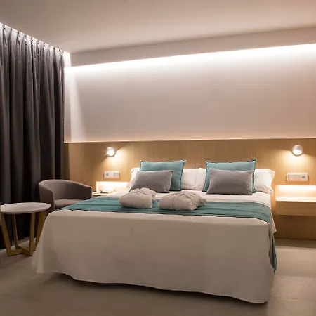 Hotell Petit Sagitario Adults Only