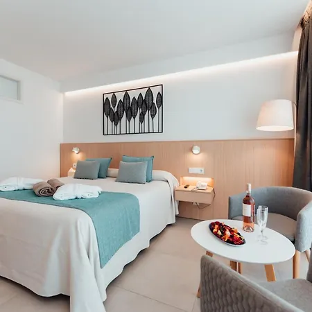 Hotel Petit Sagitario Adults Only
