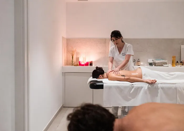 Hotel Petit Sagitario Adults Only